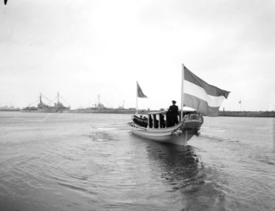 100 jaar KIM Den Helder bezoekdag koningin Juliana, Bestanddeelnr 906-7918