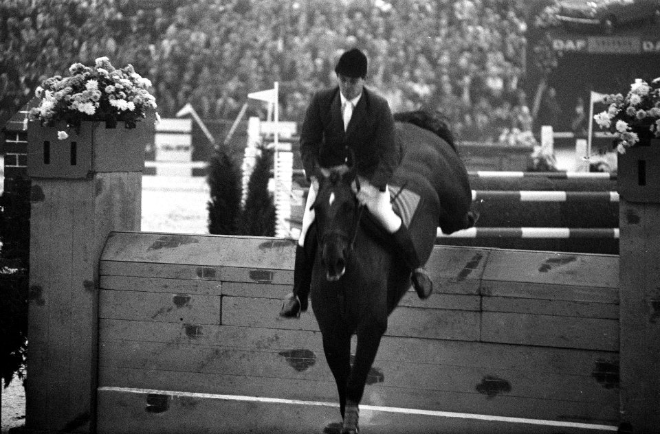 12e Internationaal Concours Hippique Jumping Adam RAI. H. Wouters v.d. Oudeweye, Bestanddeelnr 922-8997