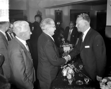 12,5 jarig jubileum Dick Bessem , directeur Olympisch Stadion, Bestanddeelnr 910-7191