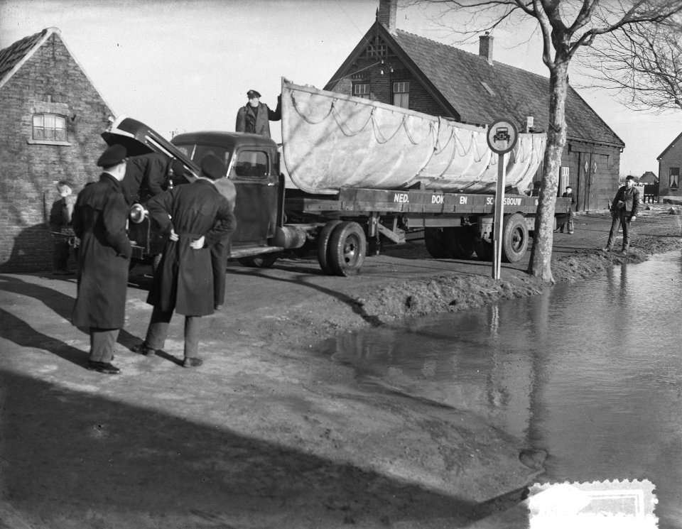 's-Gravendeel. Aanvoer boten, Bestanddeelnr 905-5158