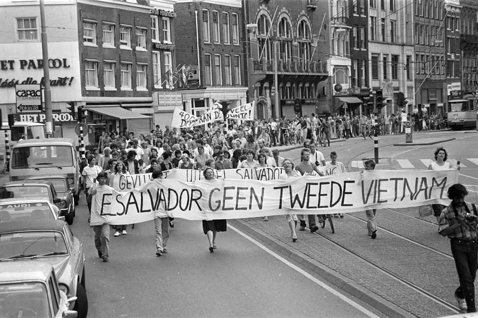 (Voorlopig) laatste El Slavador demonstratie (Amsterdam), Bestanddeelnr 932-2623