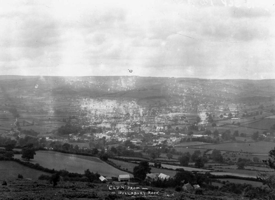 ' Clun' from Wollabury Rock (1294772)