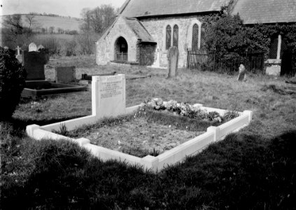 -A grave in St Cannen's church cemetry (1294051)