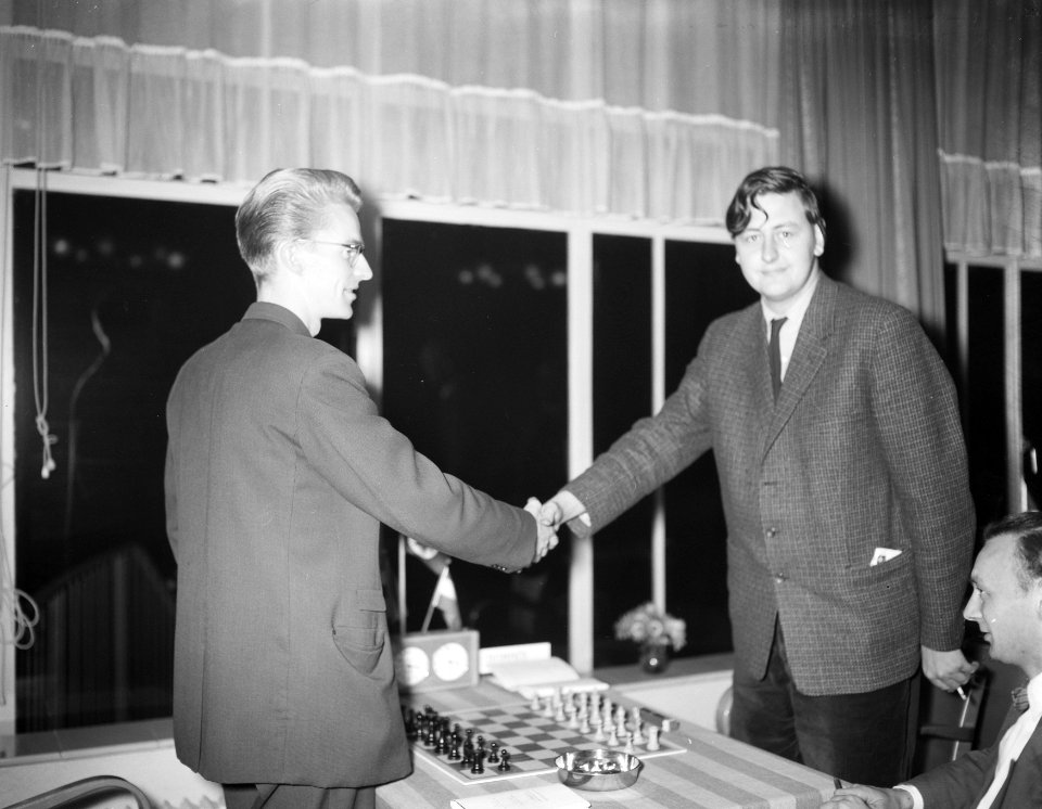 (links) Olavson en Donner (rechts), Bestanddeelnr 909-1290