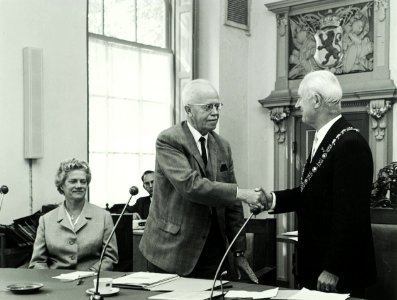 (links) Bakker, W.C. Cremers, O.P.F.M. NL-HlmNHA 5400463953