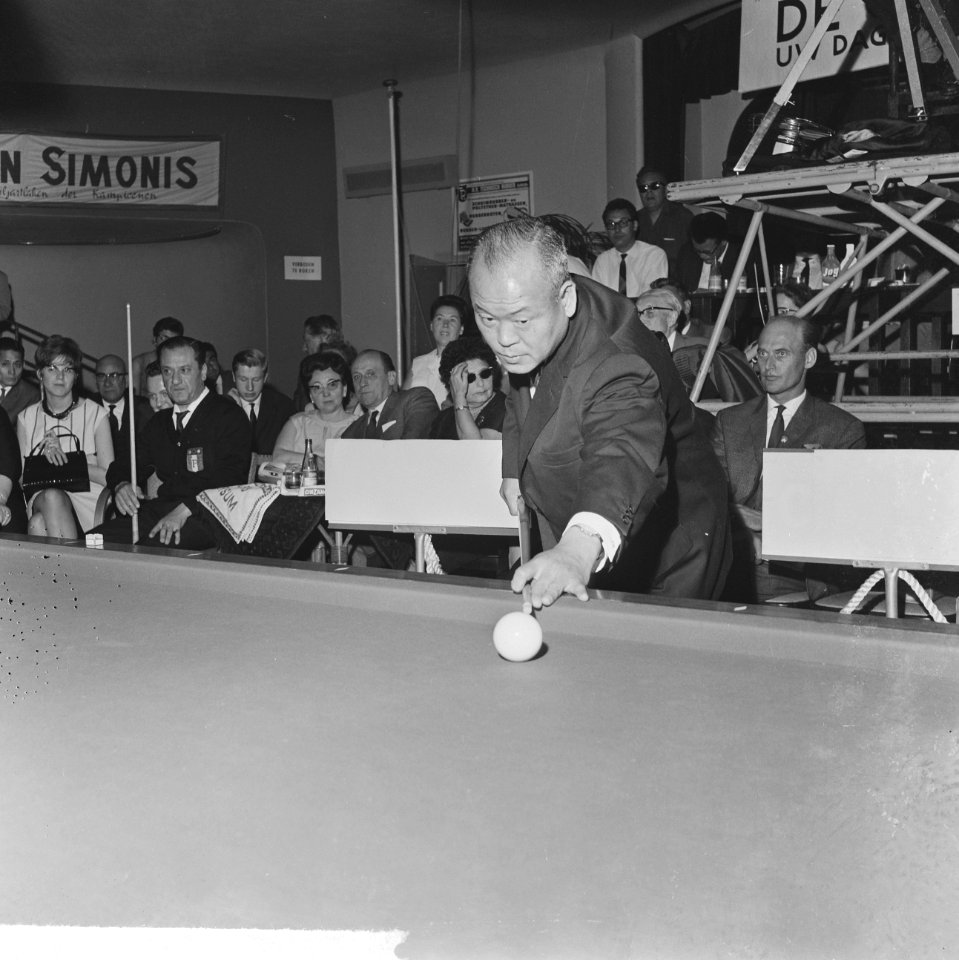 1965 World Three-cushion Championship, Koya Ogata (JPN), Bestanddeelnr 917-7802