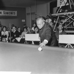 1965 World Three-cushion Championship, Koya Ogata (JPN), Bestanddeelnr 917-7802 photo