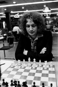 1e Ronde, Jan Timman in actie, Bestanddeelnr 930-5225