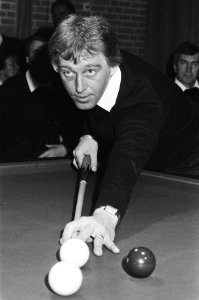 1982 Netherlands 3-Cushion Championship-Rini van Bracht aan stoot, Bestanddeelnr 932-4418