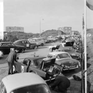 16e Tulpen Rally gestart in Noordwijk, overzicht, Bestanddeelnr 916-3302
