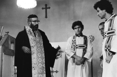 150 Turken in Syrisch Orthodoxe kerk in Hengelo ivm afwijzing asielaanvraag T�, Bestanddeelnr 931-2610
