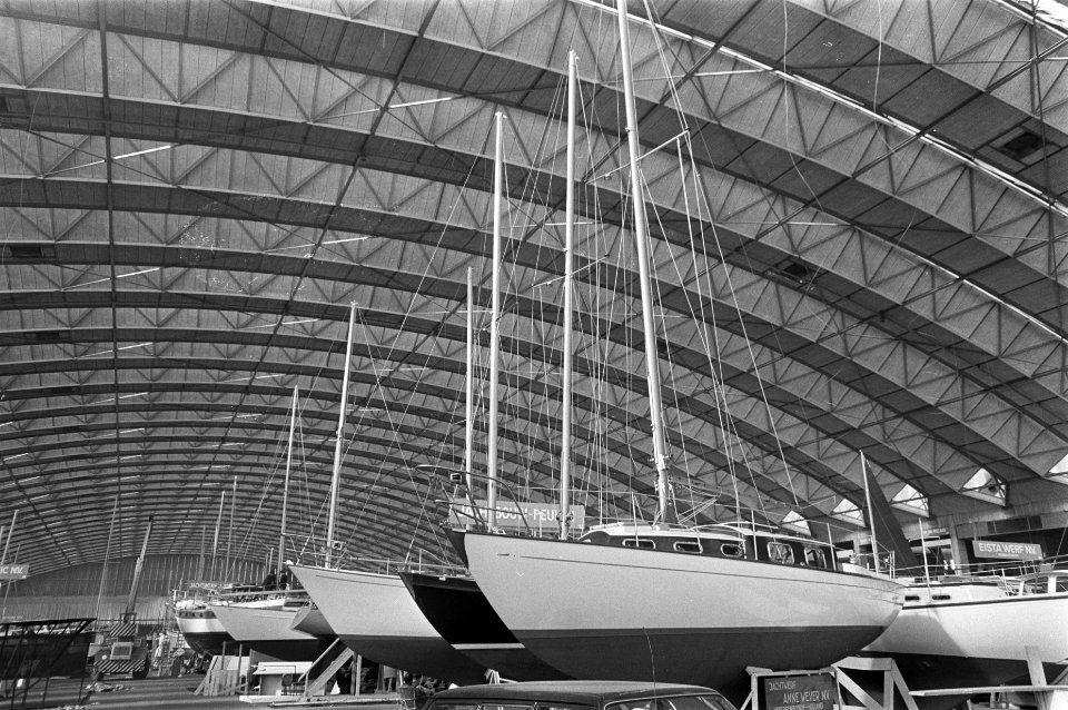 14e Hiswa tentoonstelling in RAI, Amsterdam voorbereidingen schip in de RAI, Bestanddeelnr 922-1605