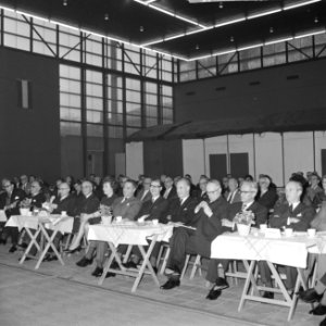 3e Nationale Onderwijstentoonstelling Rotterdam geopend d oor Minister van Onder, Bestanddeelnr 916-3120