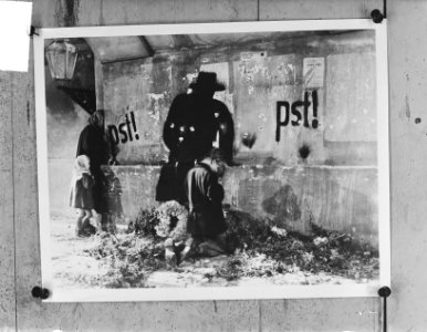 35 Repro's Actueel Film Waarheid kent geen grenzen, Bestanddeelnr 903-6924