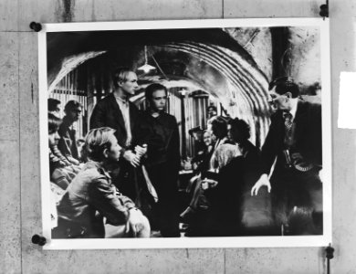 35 Repro's Actueel Film Waarheid kent geen grenzen, Bestanddeelnr 903-6922
