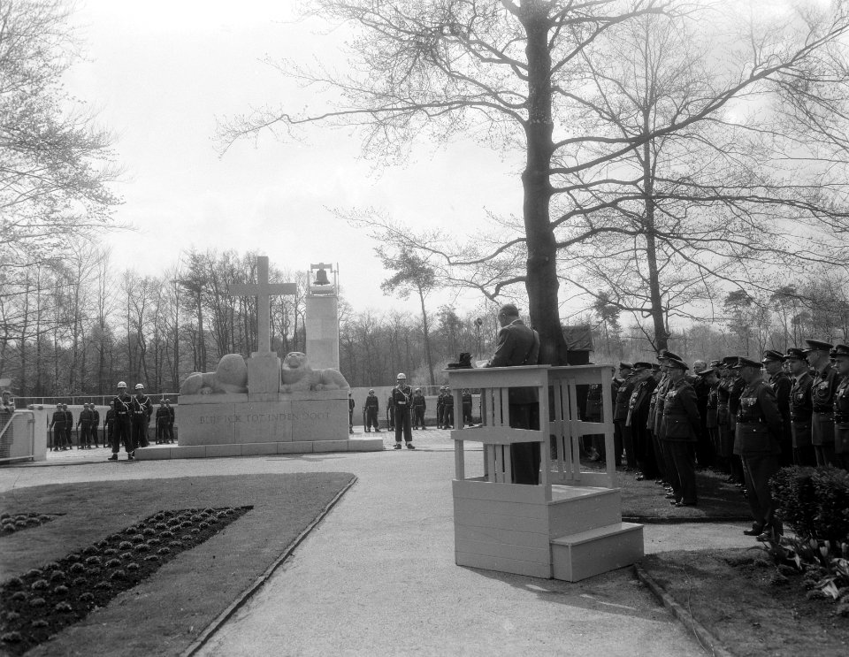 4 mei dodenherdenking , Grebbeberg, Bestanddeelnr 906-4465