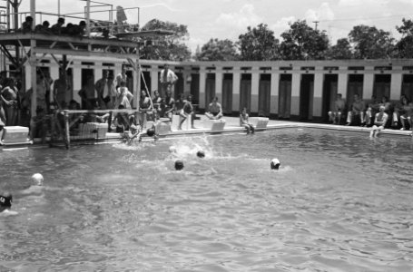 4-daags M.L. Paas Sport Tournooi in Batavia. waterpolo, Bestanddeelnr 1607-3-2