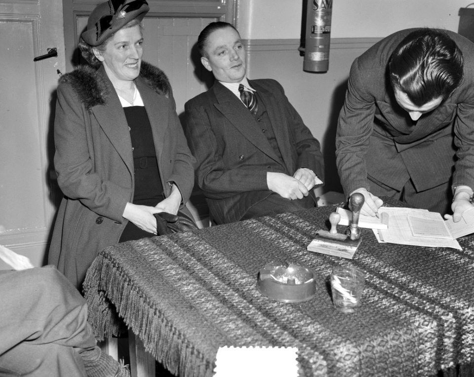 4.000.000 postspaarder uitreiking Gorkum, Bestanddeelnr 904-9636