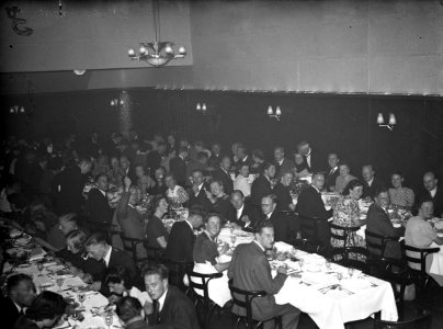 25-jarig jubileum Rijks Hogere Burgerschool (RHBS) te Velsen, Bestanddeelnr 901-9152
