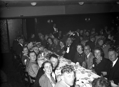 25-jarig jubileum Rijks Hogere Burgerschool (RHBS) te Velsen, Bestanddeelnr 901-9155