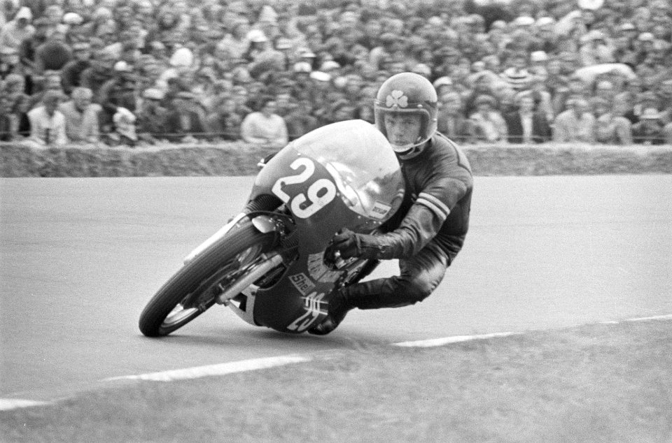 250cc race, Theo Bult in actie, Bestanddeelnr 924-6802