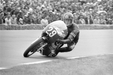 250cc race, Theo Bult in actie, Bestanddeelnr 924-6802