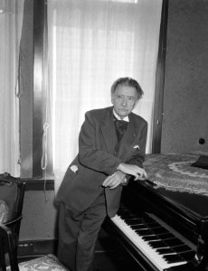 26 december as hoopt Hubert Cuypers 85 jaar te worden, Bestanddeelnr 910-0512 photo