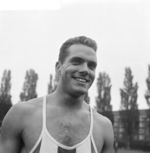 3000m Steeple Chase heren. Eef Kamerbeek, Bestanddeelnr 912-9668