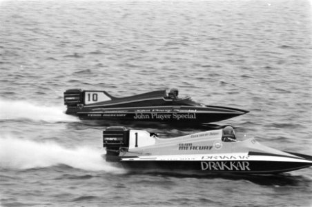 3 uren Power Boat Holland , speedbootraces in Alphen aan den Rijn Cees van de , Bestanddeelnr 929-2340