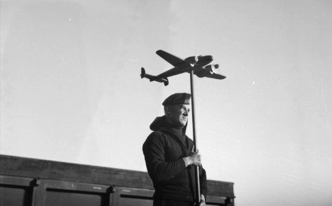 320 Squadron RAF Coastal Command, bemand door leden van de Marine Luchtvaartdien, Bestanddeelnr 934-8607