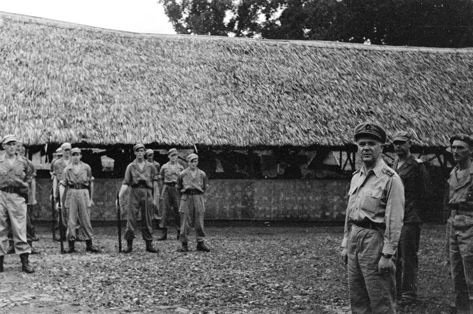 2e Infanterie Brigadegroep Generaal Kruls betreed het Prinses Marijkekamp bij, Bestanddeelnr 4314