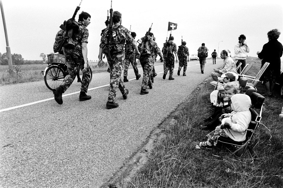 2e Dag militaire deelnemrs, Bestanddeelnr 930-3593