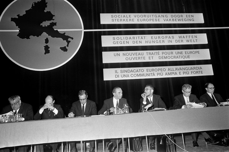 6e Algemene Vergadering van het Europese vakbewegingssector in het Nederlands Co, Bestanddeelnr 922-3292