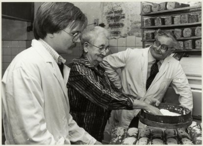 60-jarig Jublieum van bakkerij van der Vooren, NL-HlmNHA 54010011