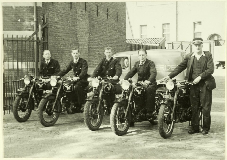 5 nieuwe motoren voor de P.T.T. voor telegram- en expresse-stukken-bezorging, NL-HlmNHA 5400464852
