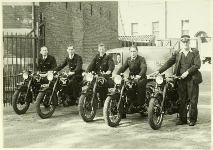 5 nieuwe motoren voor de P.T.T. voor telegram- en expresse-stukken-bezorging, NL-HlmNHA 5400464852