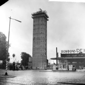 46 meter hoge betonnen schacht aan Marconiplein te Rotterdam, Bestanddeelnr 916-6268