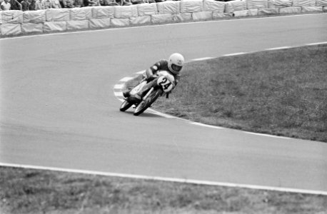 50cc klasse Nederlander Henk van Kessel in actie, Bestanddeelnr 927-2899