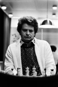 4e Ronde, Boris Spasski in gedachten verzonken, Bestanddeelnr 930-5265
