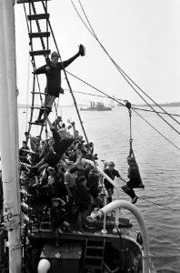 50 jaar zeeverkenners De Dunnewold Vikings uit Amsterdam een van de zeeverkenn, Bestanddeelnr 916-4785
