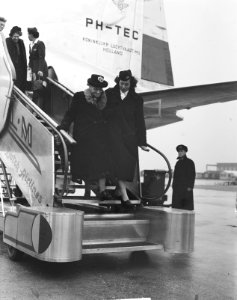 50 vlucht 85 jaar Mrs. Hammond Londen-Amsterdam, Bestanddeelnr 904-2850