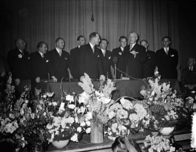 50-jarig jubileum voetbalvereniging ZFC glasnegtief, Bestanddeelnr 906-3821