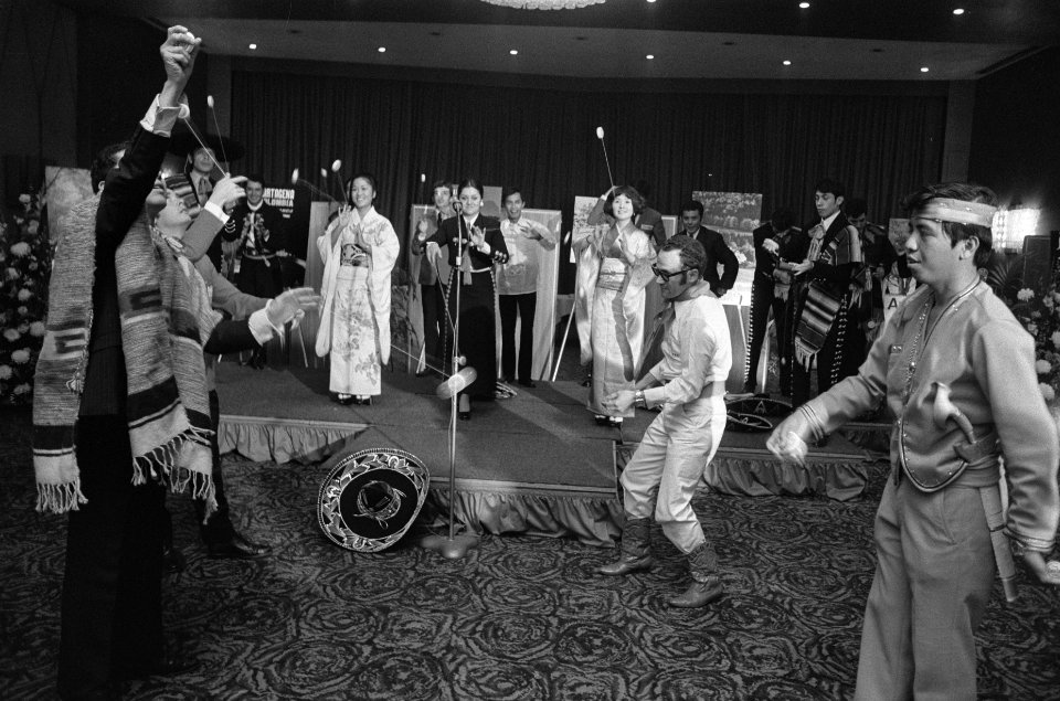 21Yo-Yo-kampioenen uit alle landen geven demonstratie in Hilton, Amsterdam, Bestanddeelnr 923-7621