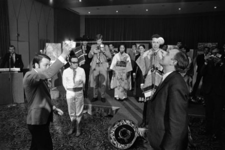 21 Yo-Yo-kampioenen uit alle landen geven demonstratie in Hilton, Amsterdam, Bestanddeelnr 923-7620