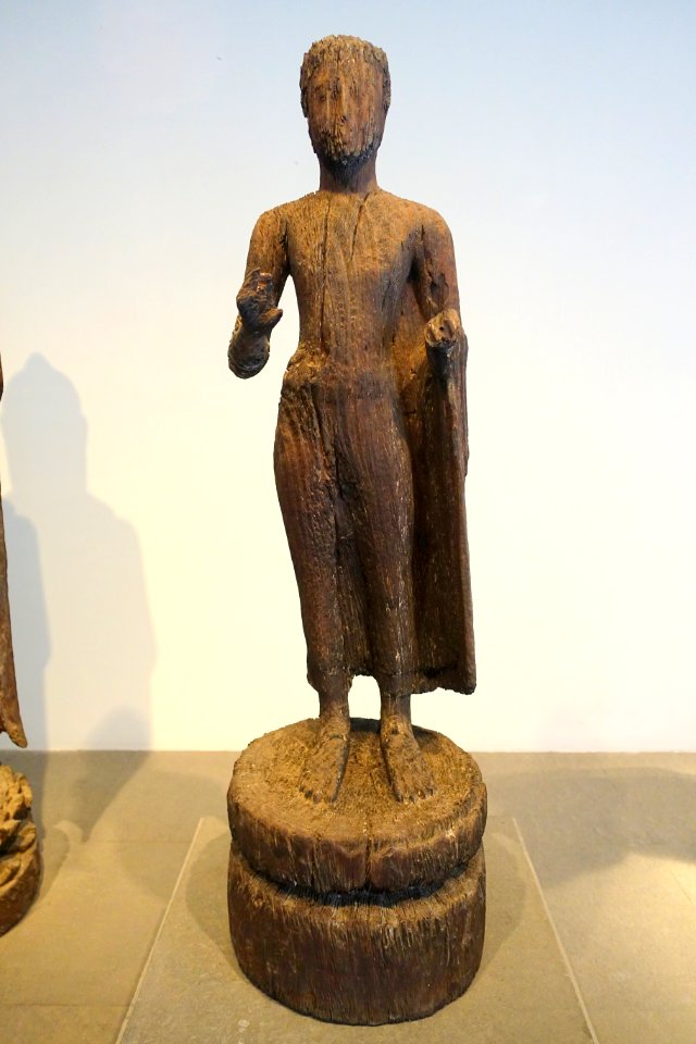 Buddha, Binh Hoa, Long An, 7th-8th century AD, bang lang wood - Museum of Vietnamese History - Ho Chi Minh City - DDSC06061