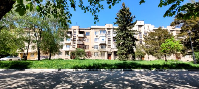 Buildings in Simferopol 2021-05 10