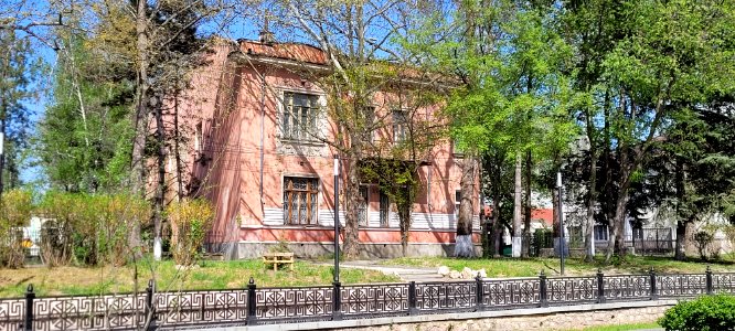 Buildings in Simferopol 2021-05 9