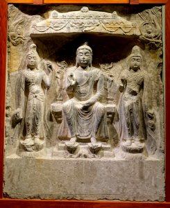 Buddha triad in a niche, Baoqingsi temple, Xi'an, Shaanxi province, China, Tang dynasty, 700s AD, limestone DSC08689