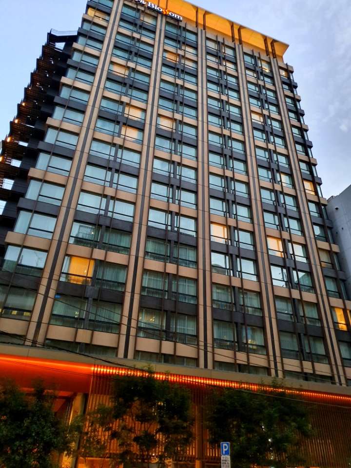 Buildings in Shinjuku 4
