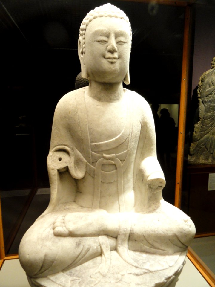 Buddha Seated on a Lotus Base, Chinese, Northern Qi Dynasty (550-577) - Nelson-Atkins Museum of Art - DSC09121